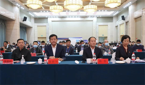 耀世娱乐体育参加省体育场馆协会工作年会 聚焦体育产业高质量发展