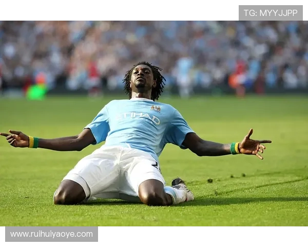 英超卢顿与阿德巴约完成续约，后防核心留队至2026年