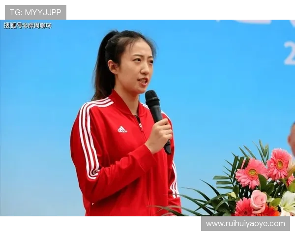 丁霞训练完直接拎包去夜店？这姐的体力是真实存在的