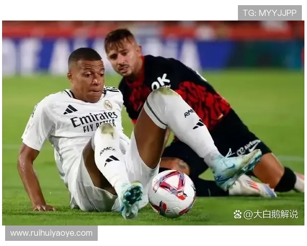 皇马中锋短缺问题逐步反映，对赛季关键战能力形成制约